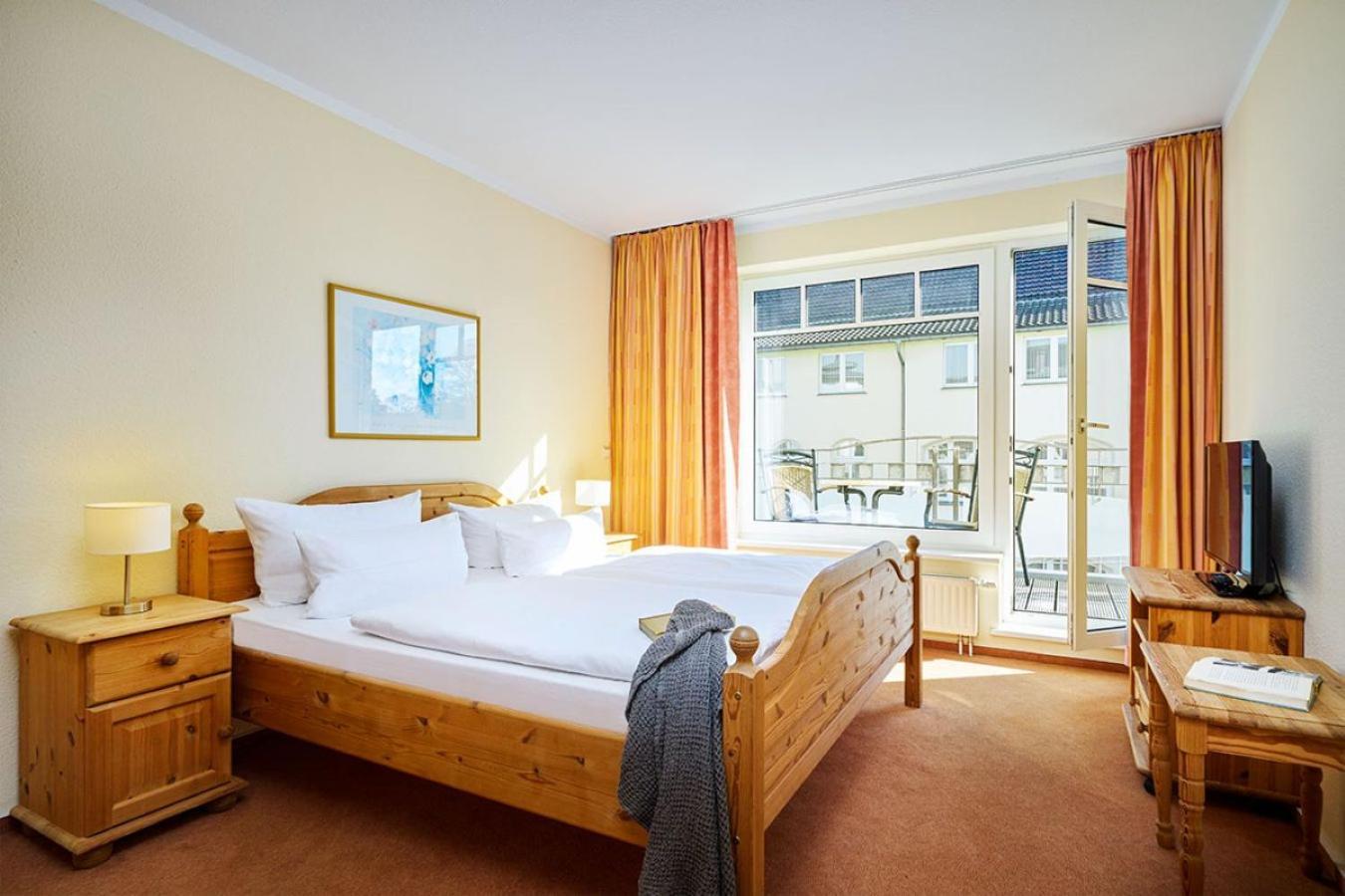 Strandhotel Luise Von Preussen Цинновиц Экстерьер фото